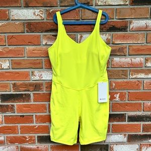 LULULEMON Align Bodysuit 8” (Yellow)